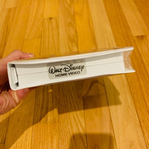 Snow White & the Seven Dwarfs (VHS, 1994) Masterpiece Collection #1524 - Picture 4 of 8